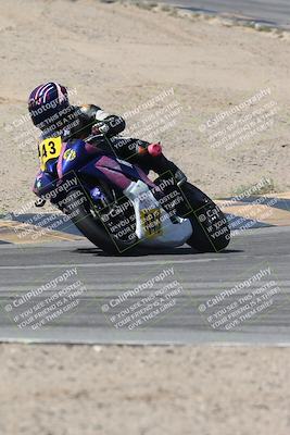 media/Oct-04-2025-CVMA (Sat) [[408bcdd6e4]]/Race 5-Amateur Formula Middleweight/